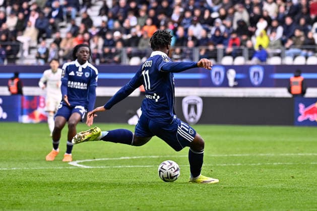 FOOTBALL : Paris FC vs Nice - Ligue 1 - 01 03 2026 Krasso Jean Philippe ( 11 - PFC ) during the Ligue 1 match between Paris FC and OGC Nice at Stade Jean Bouin on March 01, 2026 in Paris, France. ( Photo by Federico Pestellini PsnewZ ) - ParisFrance  Copyright: xFedericoxPestelinix