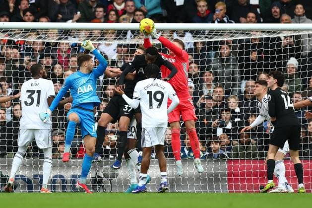 Bernd Leno of Fulham punches clear as Guglielmo Vicario of Tottenham Hotspur goes up for a late corner Fulham v Tottenham Hotspur, Premier League, Football, Craven Cottage, London, UK - 01 Mar 2026London Craven Cottage United Kingdom EDITORIAL USE ONLY No use with unauthorised audio, video, data, fixture lists, club league logos or live services. Online in-match use limited to 120 images, no video emulation. No use in betting, games or single club league player publications. Copyright: xSimonxDael Shutterstockx 16708827dh