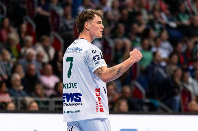 Victor KLOEVE (FRISCH AUF! Goeppingen, 07) Jubel, Freude, Leidenschaft, Erfolg, Emotion, Begeisterung, positive Emotionen GER, TSV Hannover-Burgdorf vs. FRISCH AUF! Goeppingen, Handball, Bundesliga, 23. Spieltag, Spielzeit 2025 2026, 01.03.2026, GER, TSV Hannover-Burgdorf vs. FRISCH AUF! Goeppingen, Handball, Bundesliga, 23. Spieltag, Spielzeit 2025 2026, 01.03.2026, Hannover Copyright: xEibnerxPressefoto OliverxSchmidtx EP_OST