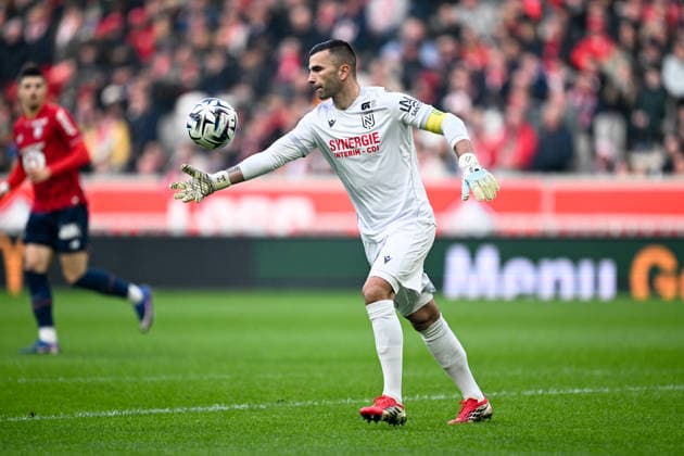 LOSC Lille v FC Nantes - Ligue 1 McDonald s 2025 2026 01 Anthony LOPES (fcn) during the Ligue 1 McDonald s match between Lille and Nantes at Stade Pierre Mauroy on March 1, 2026 in Lille, France. Lille France  Copyright: xFEPx 776348307