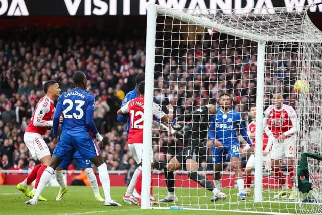 William Saliba of Arsenal scores his team s first goal of the match Arsenal v Chelsea, Football, Premier League, Emirates Stadium, London, UK - 01 03 2026 EDITORIAL USE ONLY No use with unauthorised audio, video, data, fixture lists (outside the EU), club league logos or live services. Online in-match use limited to 45 images (+15 in extra time). No use to emulate moving images. No use in betting, games or Copyright: xAnthonyxHanc Shutterstockx 16718865h
