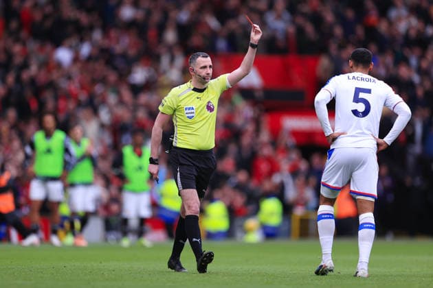 Football - Premier League - Manchester United, ManU v Crystal Palace 1st March 2026 - Premier League - Manchester United v Crystal Palace - Referee Chris Kavanagh shows the red card and sends off Maxence Lacroix of Crystal Palace - Photo: Simon Stacpoole Offside. Manchester UK Copyright: xSimonxStacpoolexOffside