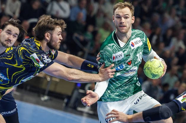 Berlin, 01.03.26, Handball: Bundesliga, Fuechse Berlin - Rhein-Neckar Löwen, 23. Spieltag, Max-Schmeling-Halle. Mathias Gidsel (Füchse Berlin) wirft den Ball auf das Tor. Fuechse Berlin - HSG Wetzlar