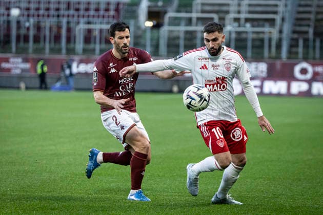 FOOTBALL : Metz vs Stade Brestois - ligue 1 - Metz - 01 03 26 Romain Del Castillo 10 et Maxime Colin 2  Copyright: xelyxandroxcegarrax
