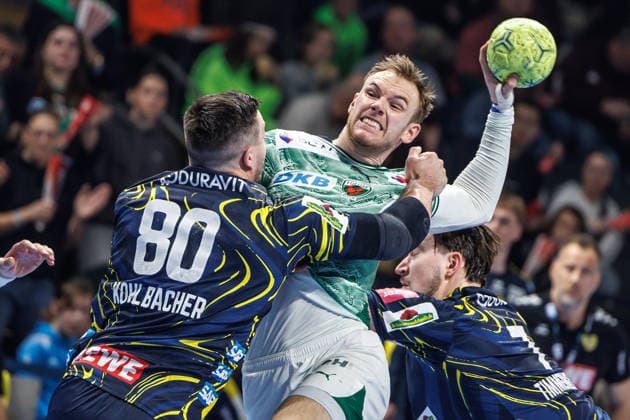Berlin, 01.03.26, Handball: Bundesliga, Fuechse Berlin - Rhein-Neckar Löwen, 23. Spieltag, Max-Schmeling-Halle. Mathias Gidsel (Füchse Berlin) wirft den Ball auf das Tor. Fuechse Berlin - HSG Wetzlar
