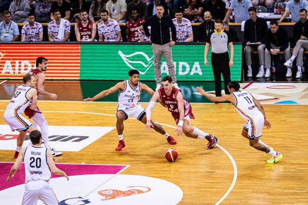 FIBA World Cup Qualifier: Germany vs. Croatia; 01.03.2026 Mario Hezonja (Croatia 8) setzt sich durch- FIBA Basketball World Cup 2027 European Qualifiers, Deutschland vs. Kroatien, 1.3.2026, Telekom Dome, Bonn Copyright: xBEAUTIFULxSPORTS Derixx