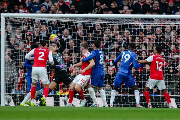 Premier League 2025 26 Arsenal v Chelsea Emirates Stadium 01.03.2026 William Saliba of Arsenal scores 1-0 Premier League 2025 26 Arsenal v Chelsea Emirates Stadium 01.03.2026 Photograph By Marc Aspland The Times  Copyright: xMarcxAsplandx NINTCHDBPICT001063141719