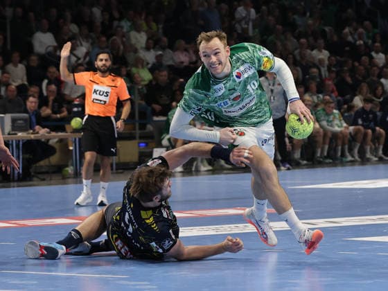 Steven Plucnar Jacobsen, Mathias Gidsel am Ball Zweikampf Spielszene Aktion Handball HBL Bundesliga Herren 23. Spieltag Saison 2025 2026 01.03.2026 Füchse Berlin vs Rhein Neckar Löwen RNL