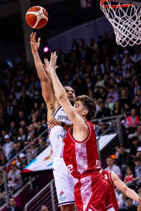 FIBA World Cup Qualifier: Germany vs. Croatia; 01.03.2026 Johannes Thiemann (Deutscher Basketball Bund 32) punktet am Korb - FIBA Basketball World Cup 2027 European Qualifiers, Deutschland vs. Kroatien, 1.3.2026, Telekom Dome, Bonn Copyright: xBEAUTIFULxSPORTS Derixx