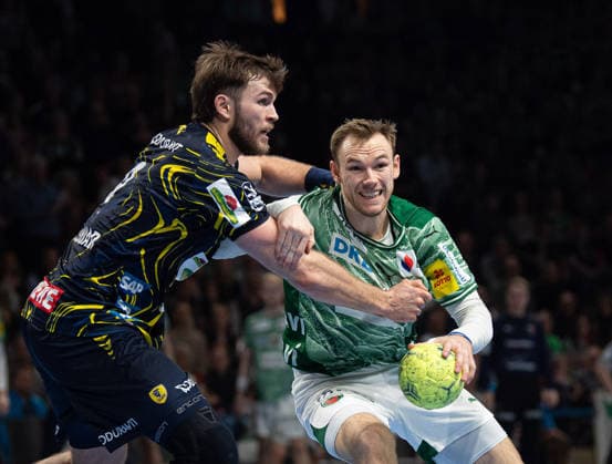 Handball, Herren, Saison 2025 2026, DAIKIN Handball-Bundesliga (23. Spieltag), Füchse Berlin - Rhein-Neckar Löwen, v.l. Steven Plucnar Jacobsen (Löwen), Mathias Gidsel (Füchse Berlin), 01.03.2026, Copyright: xSebastianxRäppold MatthiasxKochx