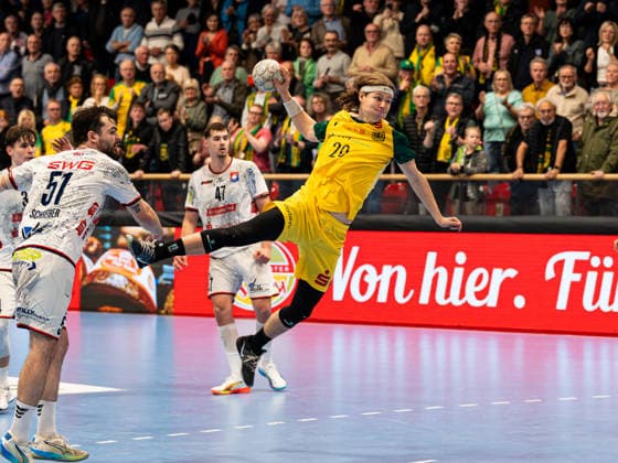 Anton Trute (VfL Eintracht Hagen, 20) beim Torwurf VfL Eintracht Hagen vs. TV 05 07 Huettenberg , Handball, 2. Bundesliga, 22. Spieltag, Saison 2025 2026, 01.03.2026 VfL Eintracht Hagen vs. TV 05 07 Huettenberg , Handball, 2. Bundesliga, 22. Spieltag, Saison 2025 2026, 01.03.2026 Hagen Copyright: xEibner-Pressefoto DamianxKruczynx EP_DKI