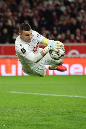 FOOTBALL : LOSC Lille vs FC Nantes - Ligue 1 J24 - 01 03 2026 Anthony LOPES (FC Nantes) lors du match LOSC Lille vs FC Nantes, Ligue 1 J24, Decathlon Arena stade Pierre Mauroy, le 1er mars 2026 - photo Laurent Sanson PsnewZ  Copyright: xLaurentxSANSONx xPsnewZx