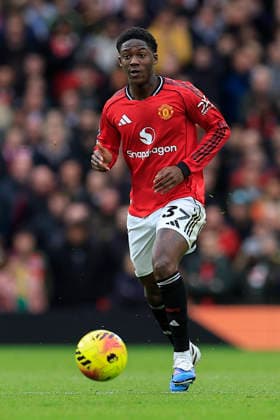 Manchester United, ManU v Crystal Palace, Premier League Kobbie Mainoo (37) of Manchester United during the Premier League match between Manchester United and Crystal Palace at Old Trafford, Manchester, UK on 1 March 2026. Manchester Old Trafford Greater Manchester UK Editorial use only DataCo restrictions apply See www.football-dataco.com , Copyright: xConorxMolloyx PSI-23823-0111