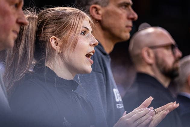 FIBA World Cup Qualifier: Germany vs. Croatia; 01.03.2026 xFibii applaudiert - FIBA Basketball World Cup 2027 European Qualifiers, Deutschland vs. Kroatien, 1.3.2026, Telekom Dome, Bonn Copyright: xBEAUTIFULxSPORTS Derixx