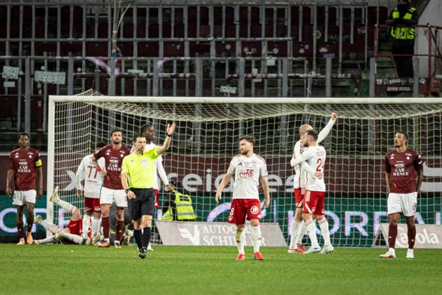 FOOTBALL : Metz vs Stade Brestois - ligue 1 - Metz - 01 03 26 Coup de sifflet final, cÃ lÃ bration de l Ã quipe du Stade Brestois 29 apres leur victoire  Copyright: xelyxandroxcegarrax