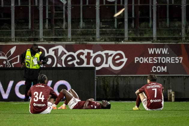 FOOTBALL : Metz vs Stade Brestois - ligue 1 - Metz - 01 03 26 DÃ ception des joueurs de l equipe de Metz apres leur dÃ faite  Copyright: xelyxandroxcegarrax