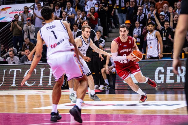 FIBA World Cup Qualifier: Germany vs. Croatia; 01.03.2026 Mario Hezonja (Croatia 8) zieht zum Korb - FIBA Basketball World Cup 2027 European Qualifiers, Deutschland vs. Kroatien, 1.3.2026, Telekom Dome, Bonn Copyright: xBEAUTIFULxSPORTS Derixx