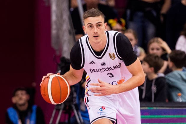 BONN, GERMANY - MARCH 01: Tim Schneider (Germany, 3) controls the ball during the FIBA World Cup Qualifier match between Germany vs. Croatia at Telekom Dome Bonn on the first round of group E of the FIBA World Cup Qualifiers on March 01, 2026 in Bonn, Germany. North Rhine Westphalia Germany Copyright: xSteffiexWunderlx