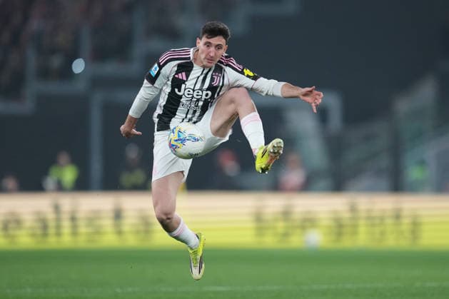 Juventus s Andrea Cambiaso during the Serie A EniLive soccer match between Roma and Juventus at the Rome s Olympic stadium, Italy - Sunday March 01, 2026 - Soccer ( Photo by Alfredo Falcone LaPresse )  Copyright: xAlfredoxFalcone LaPressex