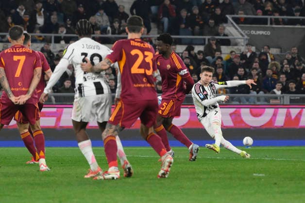 Juventus™s Francisco Conceicao goal 1-1 during the Serie A Enilive soccer match between AS Roma and Juventus FC at the Rome s Olympic stadium, Italy - Sunday, March 01, 2026. - Soccer.  Copyright: xFabrizioxCorradetti LaPressex