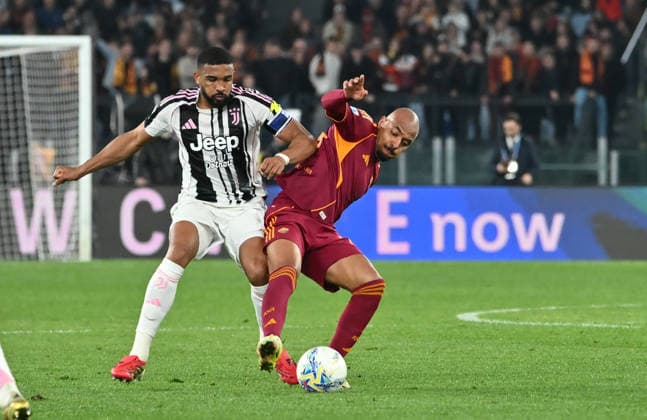 March 1, 2026, Roma, Roma, Italia: Donyell Malen (AS Roma) During the 2025 26 Italian Serie A football match between AS Roma and FC Juventus on March 1, 2026, at the Stadio Olimpico in Rome...Pictured: Roma Vs. Juventus 2025 26 Serie A Championship  - ZUMAs236 20260301_aap_s236_031 Copyright: xFabioxSassox