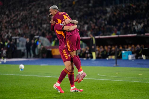 AS Roma v Juventus FC - Serie A Wesley right-back of Roma and Brazil celebrates after scoring his sides first goal during the Serie A match between AS Roma and Juventus FC at Stadio Olimpico on March 1, 2026 in Rome, Italy. Rome Italy  Copyright: xJosexBretonx originalFilename:bretonhernandez-asromavj260301_npCYj.jpg