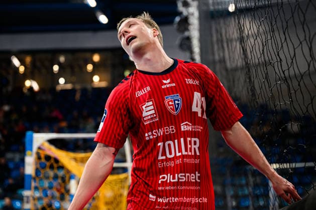 Bietigheim: HBL - 25 26 - SG BBM Bietigheim - HSG Nordhorn-Lingen Till Hermann (Bietighiem) Bietigheim-Bissingen Egetrans Arena Baden-Württemberg Deutschland