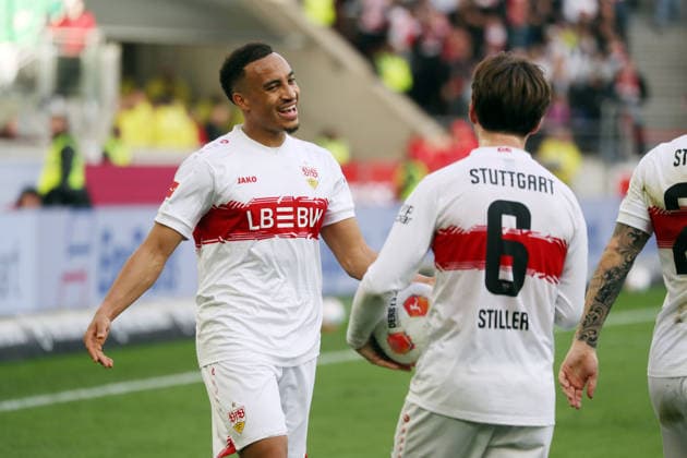 01.03.26 VfB Stuttgart - VfL Wolfsburg Deutschland, Stuttgart, 01.03.2026, Fussball, Bundesliga, Saison 2025 2026, VfB Stuttgart - VfL Wolfsburg: Jamie Leweling (VfB Stuttgart); Jubel Tor 3:0 Leweling.