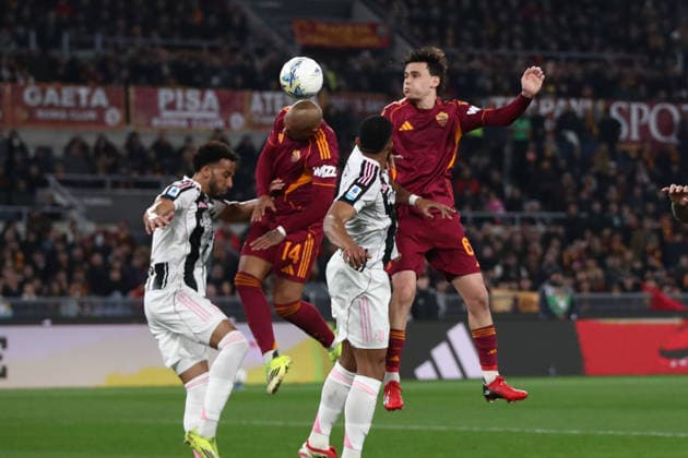 01.03.2026 Roma vs Juventus (Serie A) Calcio; 27Â° Giornata& xD;Nella foto: Pisilli, Malen& xD;(Foto Gino Mancini)  Copyright: xGinoxMancini IPAxSportx xipa-agency.netx xx IPA_72242112 IPA_Agency_IPA72242112