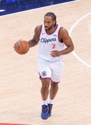 March 1, 2026, Inglewood, California, USA: Kawhi Leonard 2 of the Los Angeles Clippers during their 2026 NBA, Basketball Herren, USA regular season game against the New Orleans Pelicans on Sunday March 1, 2026 at Intuit Dome Arena in Inglewood, California. JAVIER ROJAS PI Clippers Vs. Pelicans  - ZUMAp124 20260301_zaa_p124_012 Copyright: xJavierxRojasx