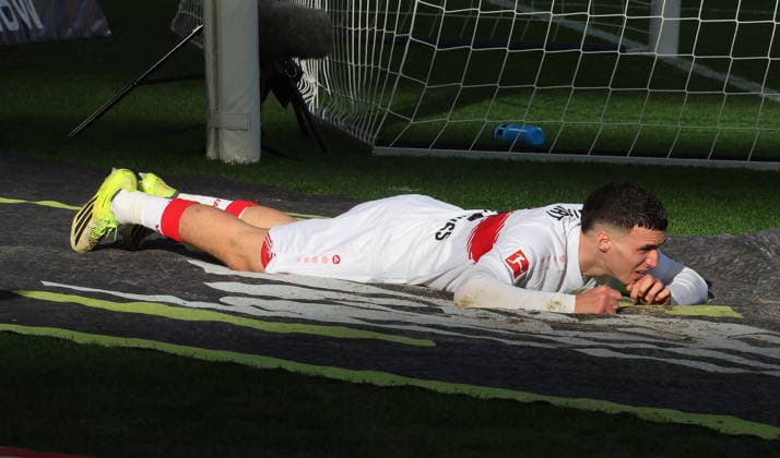 Stuttgart, Fußball Bundesliga, 20. Spieltag, VfB Stuttgart vs. VfL Wolfsburg, Bilal El Khannouss ( VfB )