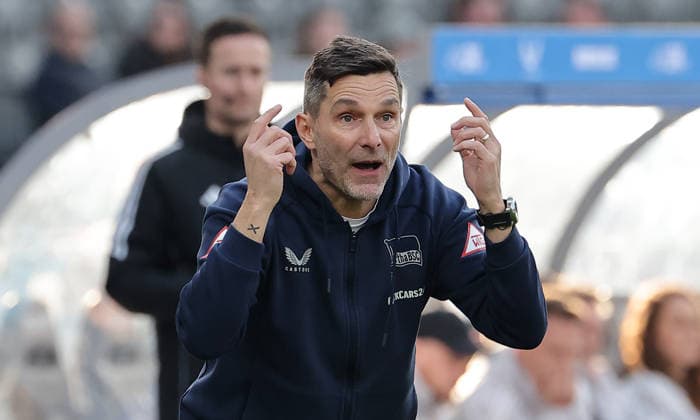 Trainer Stefan Leitl gestikulierend Einzelbild Freisteller Aktion Fußball Fussball DFL 2. Bundesliga Herren 24. Spieltag Saison 2025 2026 01.03.2026 Hertha BSC Berlin vs. 1.FC Nürnberg FCN DFL regulations prohibit any use of photographs as image sequences and or quasi-video