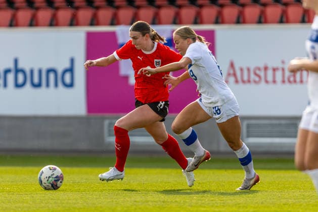 WOMEN SOCCER - U19, AUT vs FIN test match VIENNA,AUSTRIA,02.MAR.26 - WOMEN SOCCER - OEFB Under-19 international test match, Austria vs Finland. Image shows Greta Spinn (AUT) and Saara Lahtela (FIN).  GEPAxpictures xPhilippxBrem