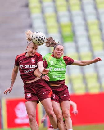 02.03.2026 GDANSK, POLSAT PLUS ARENA PILKA NOZNA KOBIET ( WOMEN S FOOTBALL) EL ELIMINACJE DO MS MISTRZOSTW SWIATA W PILCE NOZNEJ KOBIET FIFA 2027 ZGRUPOWANIE REPREZENTACJI POLSKI KOBIET OFICJALNA KONFERENCJA PRASOWA I TRENING REPREZENTACJI POLSKI KOBIET PRZED MECZEM Z HOLANDIA FOOTBALL POLISH WOMEN S national team, Nationalteam TRAINING CAMP OFFICIAL press conference, PK, Pressekonferenz AND TRAINING OF THE POLISH WOMEN S NATIONAL TEAM BEFORE THE MATCH AGAINST THE NETHERLANDS NZ PAULINA DUDEK, EWA PAJOR FOTO LUKASZ GROCHALA CYFRASPORT NEWSPIX.PL --- newspix.pl 