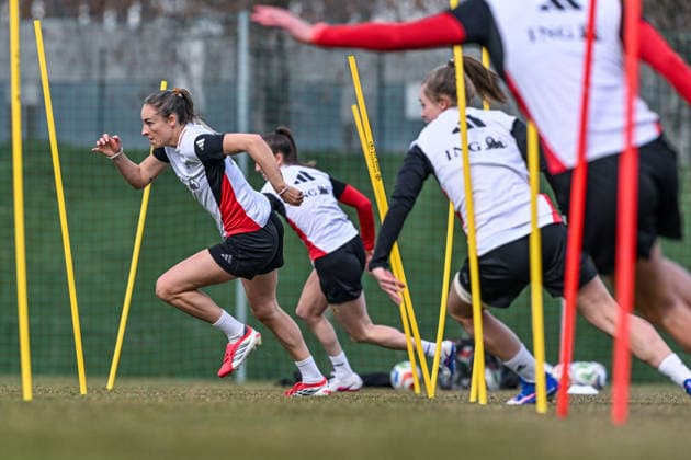 SOCCER WOMEN UEFA QUALIFIERS B4 MD-1 ISRAEL VS BELGIUM Tessa Wullaert (9) of Belgium pictured during a women football training session MD-1 before the game between the national teams of Israel and Belgium, called the Red Flames, on the first match day in League B Group B4 in the league stage of the 2026-27 UEFA Women s European Qualifiers competition , on Monday 2 March 2026 in Budapest , Hungary . PHOTO SPORTPIX Stijn Audooren Budapest BSC Stadium - Budaors Hungary  Copyright: xSportpix.bex xStijnxAudoorenxStijnxAudoorenx