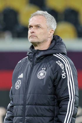 02.03.2026, xgrfx, Fussball WM Qualifikation , Deutschland Frauen - Pressekonferenz, Abschlusstraining v.l. Christian Wück (Deutsche Frauennationalmannschaft) (DFL DFB REGULATIONS PROHIBIT ANY USE OF PHOTOGRAPHS as IMAGE SEQUENCES and or QUASI-VIDEO) Dresden