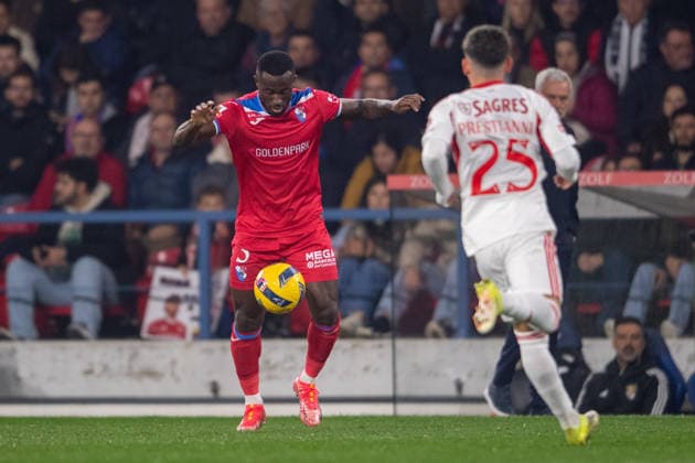March 2, 2026, Barclos, Barcelos, Portugal: BARCELOS, PORTUGAL - MARCH 02: GHISLAIN KONAN from Gil Vicente FC is seen on action during the Liga Portugal Betclic 2025 26 League match between Gil Vicente FC and SL Benfica, at Estadio Cidade de Barcelos on March 02, 2026 in Barcelos, Portugal Barclos Portugal - ZUMAl192 20260302_zsp_l192_010 Copyright: xMiguelxLemosx