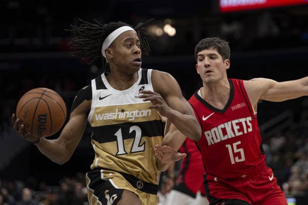 Houston Rockets vs Washington Wizards - NBA, Basketball Herren, USA WASHINGTON DC, UNITED STATES - MARCH 2 : Tre Johnson (12) of Washington Wizards in action against Reed Sheppard (15) of Houston Rockets during the NBA basketball game between Houston Rockets and Washington Wizards at the Capital One Arena on March 2, 2026 in Washington DC, United States. Celal Gunes Anadolu Washington DC United States. Editorial use only. Please get in touch for any other usage.  Copyright: x2026xAnadoluxCelalxGunesx