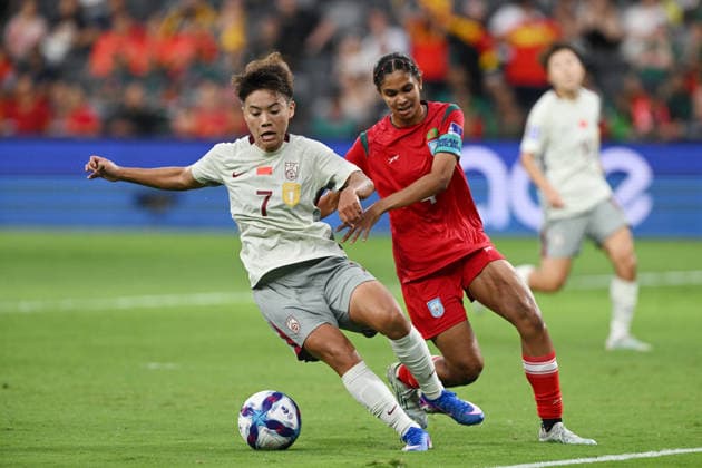 SOCCER ASIAN CUP CHINA BANGLADESH, Wang Shuang of China and Afeida Khandaker of Bangladesh uring the AFC Women™s Asian Cup Group B match between China and Bangladesh at CommBank Stadium in Sydney, Tuesday, March 3, 2026. ( NO ARCHIVING, EDITORIAL USE ONLY SYDNEY NEW SOUTH WALES AUSTRALIA  Copyright: xDEANxLEWINSx 20260303180661394868