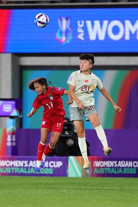 Zhang Chengxue of China contests the ball with Ritu Chakma of Bangladesh during the AFC Womens Asian Cup 2026 match between China PR Women and Bangladesh Women at Western Sydney Stadium, Sydney, Australia on 3 March 2026. Copyright: xPeterxDovganx 44610046