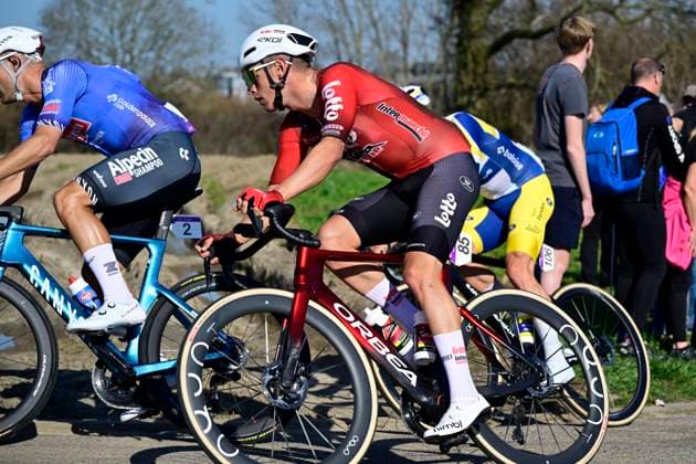 Ename Grand Prix Le Samyn 2026 Cycling Race DOUR, BELGIUM - MARCH 03 : De Schuyteneer Steffen (BEL) of Lotto Intermarche during the 58th edition of Ename Grand Prix Le Samyn an UCI Class 1.1 one day cycling road race for Men Elite of km with start in Quaregnon and finish in Dour on March 3, 2026 in Dour, Belgium, 03 03 2026 ( Motordriver Kenny Verfaillie - Dour Belgium  Copyright: xJanxDexMeuleneirx