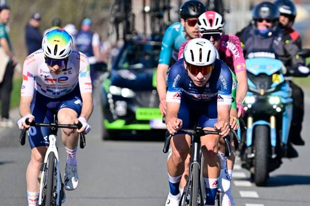 Ename Grand Prix Le Samyn 2026 Cycling Race DOUR, BELGIUM - MARCH 03 : Vadic Baptiste (FRA) of TotalEnergies and Zabelinskiy Bogdan (CYP) of Aarco during the 58th edition of Ename Grand Prix Le Samyn an UCI Class 1.1 one day cycling road race for Men Elite of km with start in Quaregnon and finish in Dour on March 3, 2026 in Dour, Belgium, 03 03 2026 ( Motordriver Kenny Verfaillie - Dour Belgium  Copyright: xJanxDexMeuleneirx