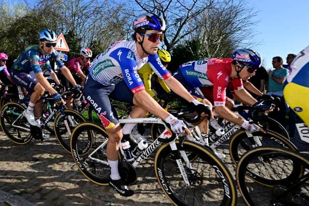 Ename Grand Prix Le Samyn 2026 Cycling Race DOUR, BELGIUM - MARCH 03 : rider of team Red Bull BORA - hansgrohe during the 58th edition of Ename Grand Prix Le Samyn an UCI Class 1.1 one day cycling road race for Men Elite of km with start in Quaregnon and finish in Dour on March 3, 2026 in Dour, Belgium, 03 03 2026 ( Motordriver Kenny Verfaillie - Dour Belgium  Copyright: xJanxDexMeuleneirx