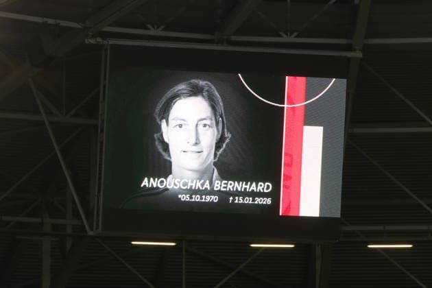 03.03.2026 Fußball Frauen 2025 2026 WM-Qualifikation Europa 1. Spieltag Deutschland - Slowenien Rudolf-Harbig-Stadion Dresden Gedenken an Anouschka Bernhard vor dem Spiel. Dresden Sachsen Deutschland