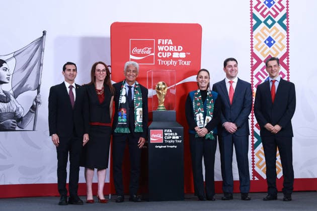 The FIFA World Cup, WM, Weltmeisterschaft, Fussball Trophy at Claudia Sheinbaum s press conference, PK, Pressekonferenz in Mexico MEXICO CITY, MEXICO - MARCH 03: The FIFA World Cup Trophy is displayed after a press conference by the Mexican President Claudia Sheinbaum, at the National Palace, in Mexico City, Mexico on March 03, 2026. The FIFA World Cup Trophy continues its journey through Mexico as part of the official Trophy Tour. Daniel Cardenas Anadolu Mexico City Mexico. Editorial use only. Please get in touch for any other usage.  Copyright: x2026xAnadoluxDanielxCardenasx