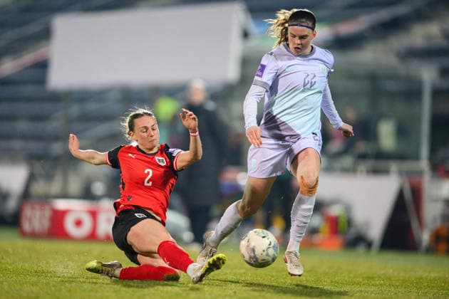 260303 Chiara Anna D™Angelo of Austria and Signe Gaupset of Norway during the FIFA Women s World Cup Qualifier football match between Austria and Norway on March 3, 2026 in Vienna. Photo: Marius Simensen BILDBYRAN COP 238 MM0059 bbeng dam vm-kval vm-kvalifisering kvinner vm-kvalik football fotball fotboll landskamp soccer FIFA World Cup, WM, Weltmeisterschaft, Fussball qualifier norge norway austria osterrike Copyright: MARIUSxSIMENSEN BB260303BB226