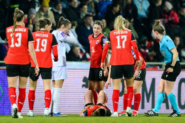 260303 Chiara Anna D™Angelo of Austria tin pain during the FIFA Women s World Cup Qualifier football match between Austria and Norway on March 3, 2026 in Vienna. Photo: Marius Simensen BILDBYRAN COP 238 MM0059 bbeng dam vm-kval vm-kvalifisering kvinner vm-kvalik football fotball fotboll landskamp soccer FIFA World Cup, WM, Weltmeisterschaft, Fussball qualifier norge norway austria osterrike depp skada Copyright: MARIUSxSIMENSEN BB260303BB231