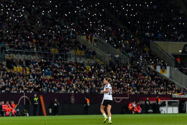 GER, UEFA-Qualifikation für die FIFA Frauenfussball-Weltmeisterschaft 2027, Deutschland - Slowenien. 03.03.2026, Rudolf-Harbig-Stadium, Dresden, GER, UEFA-Qualifikation für die FIFA Frauenfussball-Weltmeisterschaft 2027, Deutschland - Slowenien. Larissa Mühlhaus (Deutschland 15) Einzelaktion Aktion Â