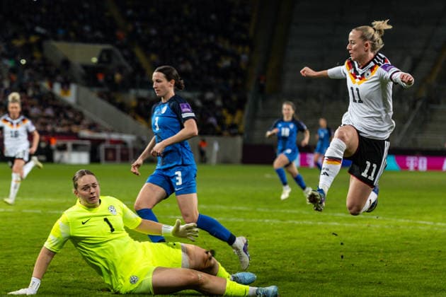 GER, UEFA-Qualifikation für die FIFA Frauenfussball-Weltmeisterschaft 2027, Deutschland - Slowenien. 03.03.2026, Rudolf-Harbig-Stadium, Dresden, GER, UEFA-Qualifikation für die FIFA Frauenfussball-Weltmeisterschaft 2027, Deutschland - Slowenien. Lea Schüller (Deutschland 11) zum 5:0 Â