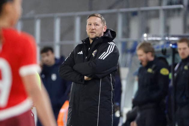 Kris Lindsay (Nordirland, Trainer) , Schweiz, Fussball, UEFA WM-Qualifikation Frauen, Gruppe B 2, Schweiz vs. Nordirland, 03.03.2026, Lausanne Stade de la Tuiliere Schweiz Copyright: xGrantxHubbsx